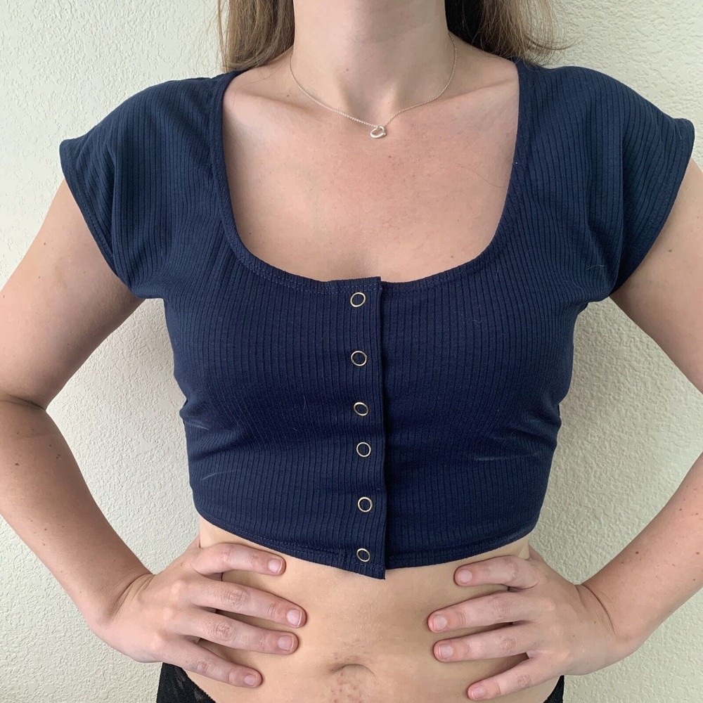 Mapale Top Women's Size Large Navy Blue Snap Front Reversible Black Crop Basic